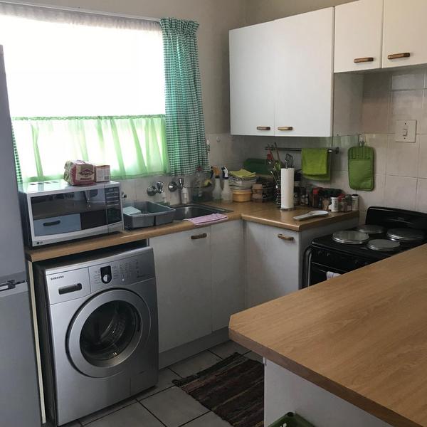 Property For Rent in Faerie Glen, Pretoria