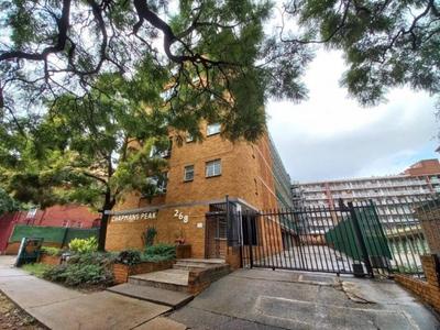 Apartment / Flat For Rent in Arcadia, Pretoria